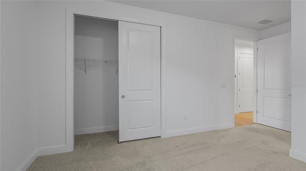 Spacious, unfurnished interior of a new home in Woodland Preserve, Parrish (Image 23).