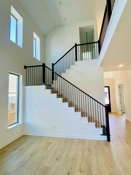 Soaring ceilings in main living