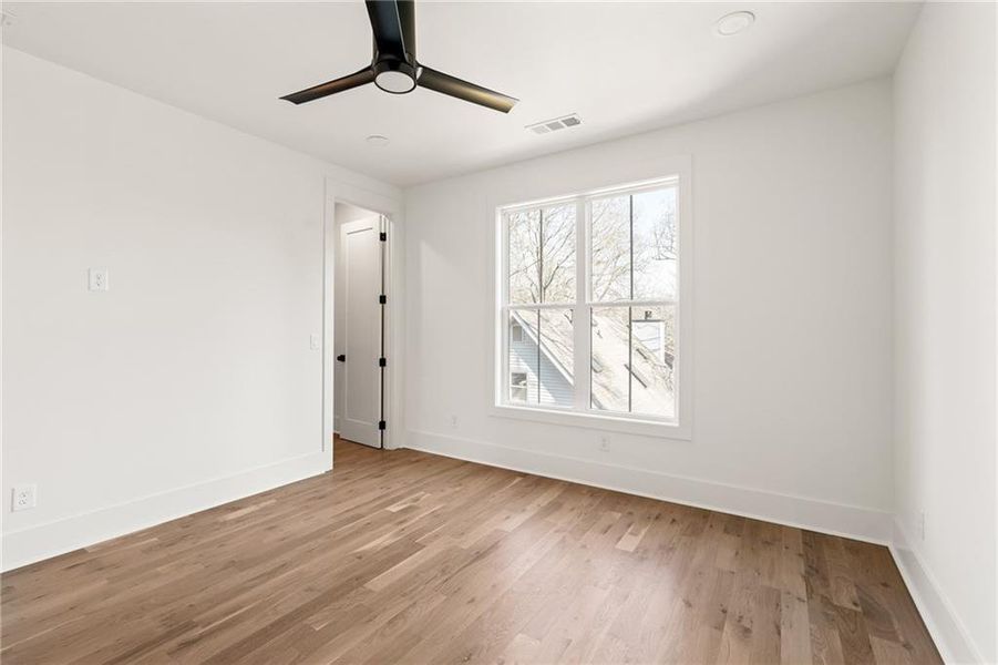 Spacious, unfurnished interior of a new home in , Atlanta (Image 48). Spacious, unfurnished interior of a new home in , Atlanta (Image 48).