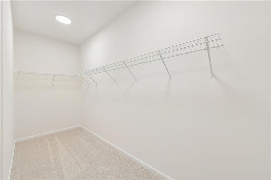 Spacious, unfurnished interior of a new home in Aberdeen, Hoschton (Image 41).