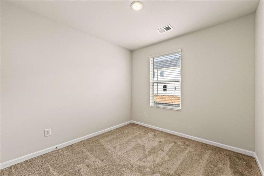 Spacious, unfurnished interior of a new home in The Grove At Mundy Mill, Gainesville (Image 21). Spacious, unfurnished interior of a new home in The Grove At Mundy Mill, Gainesville (Image 21).