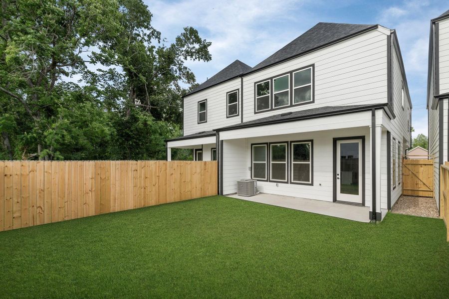 Exterior details and patio area of a home in , Houston (Image 4).