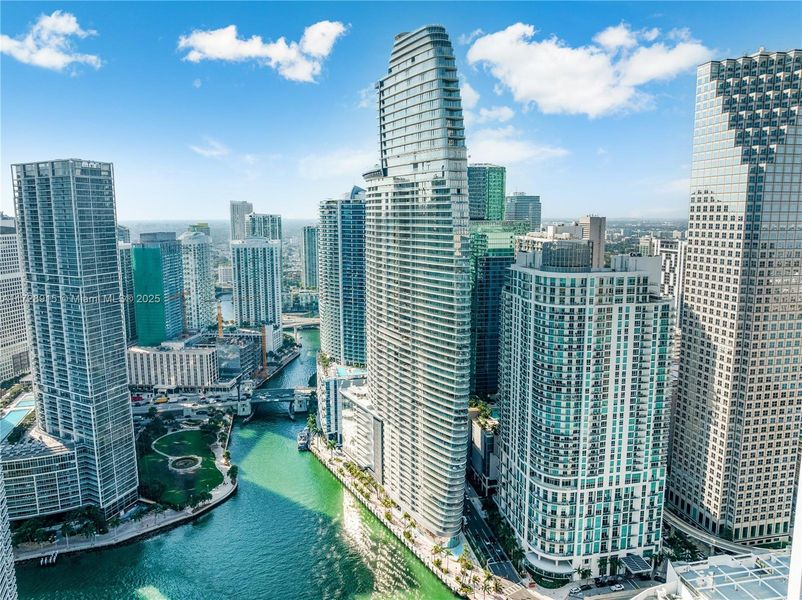 Image 13 of a home in Aston Martin Residences. Image 13 of a home in Aston Martin Residences.