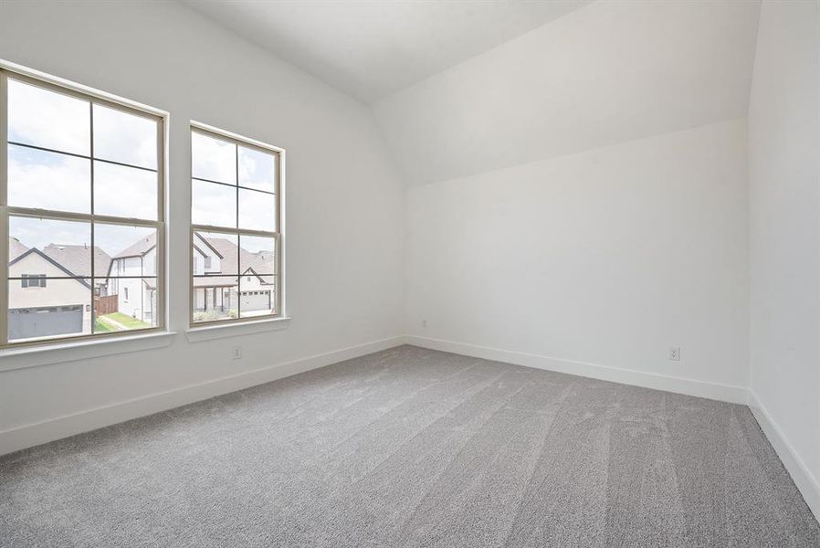 Spacious, unfurnished interior of a new home in Tavolo Park, Fort Worth (Image 35). Spacious, unfurnished interior of a new home in Tavolo Park, Fort Worth (Image 35).