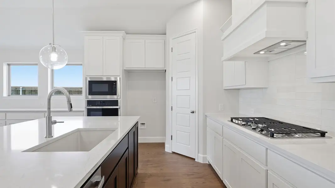 Furnished interior view inside a new home in Meraki, Forney (Image 12).