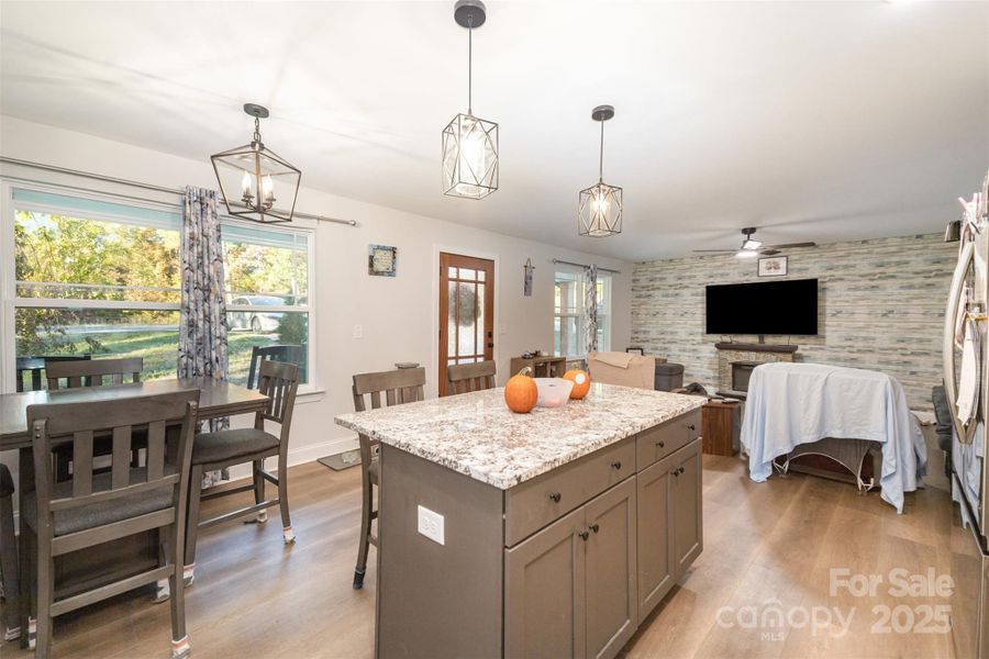 Furnished interior view inside a new home in , Kings Mountain (Image 7).