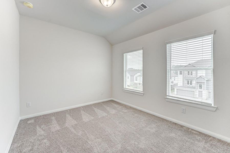 Spacious, unfurnished interior of a new home in Townsen Landing, Humble (Image 29).