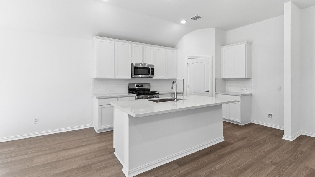 Furnished interior view inside a new home in Creeks Crossing, Elgin (Image 5).