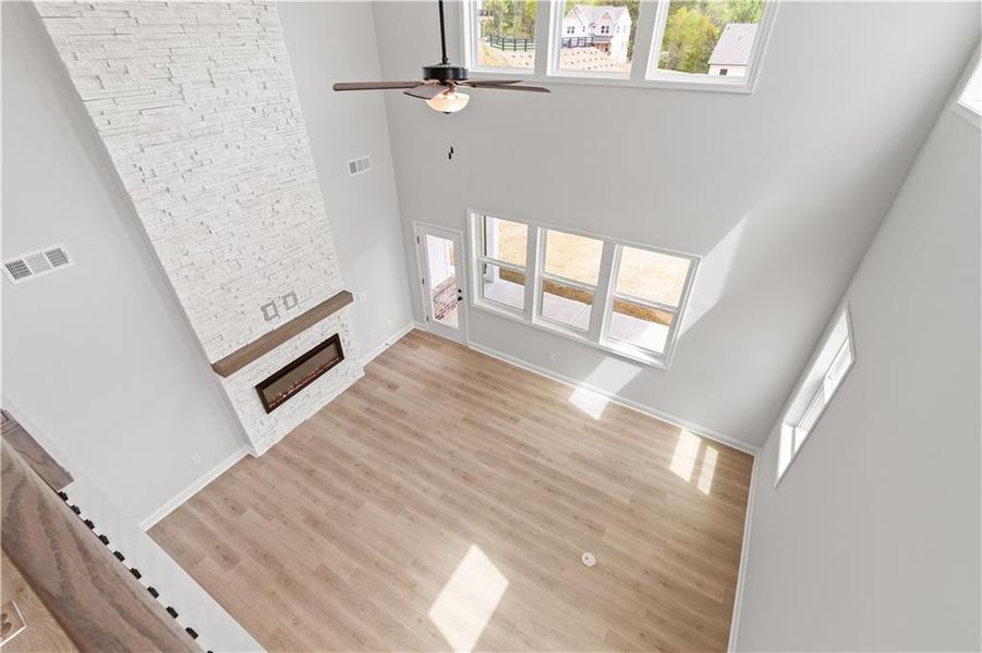 Spacious, unfurnished interior of a new home in Acacia, Cumming (Image 25).