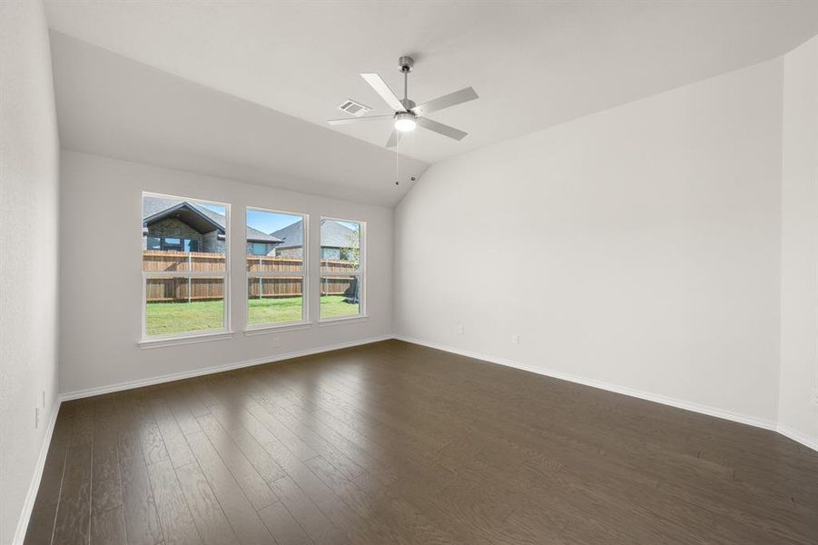 10345 Tapioca- Living Room-1