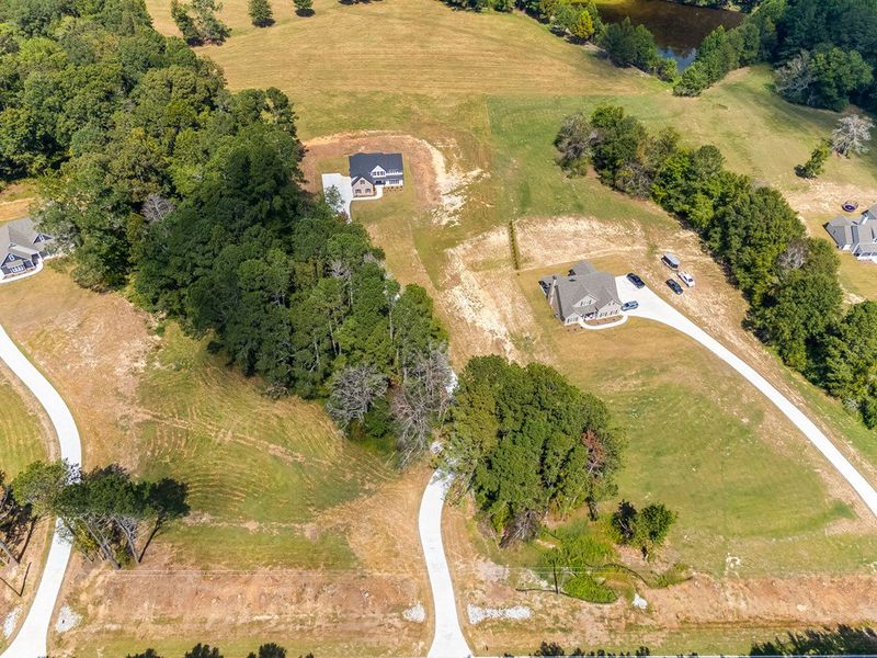 Image 50 of a home in LOVVORN ESTATES.