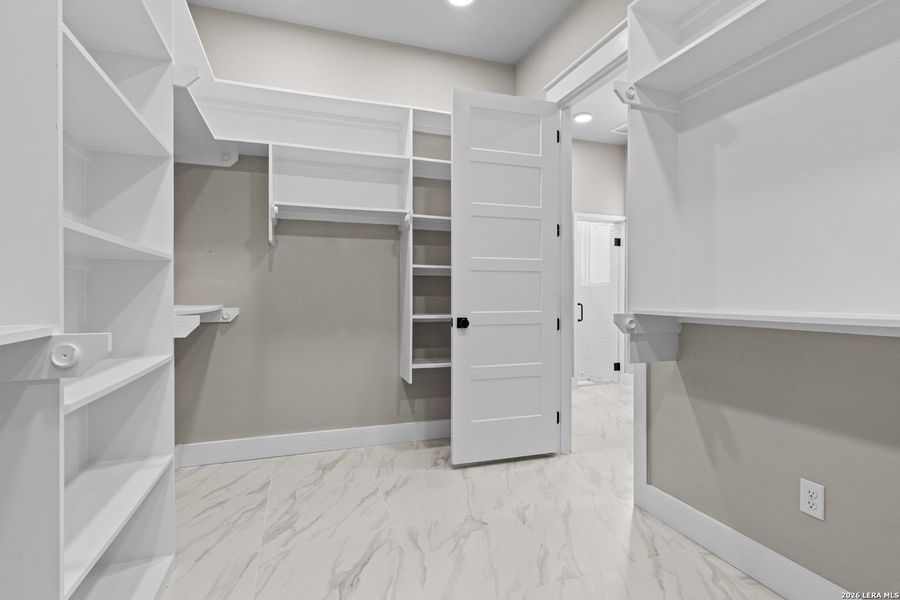 Spacious, unfurnished interior of a new home in , Spring Branch (Image 28). Spacious, unfurnished interior of a new home in , Spring Branch (Image 28).