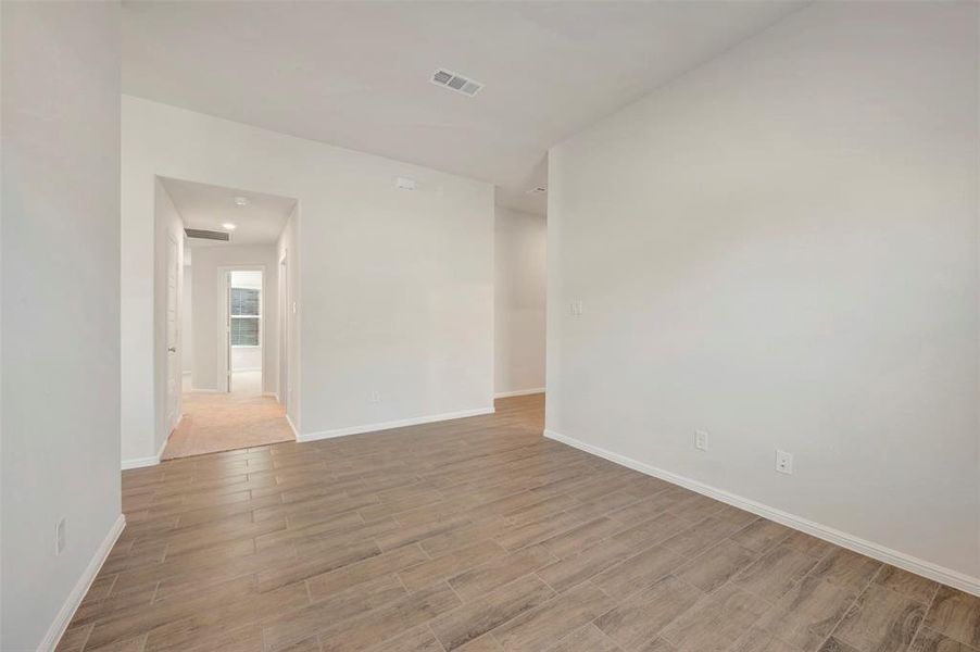 Spacious, unfurnished interior of a new home in The Preserve, Justin (Image 18).