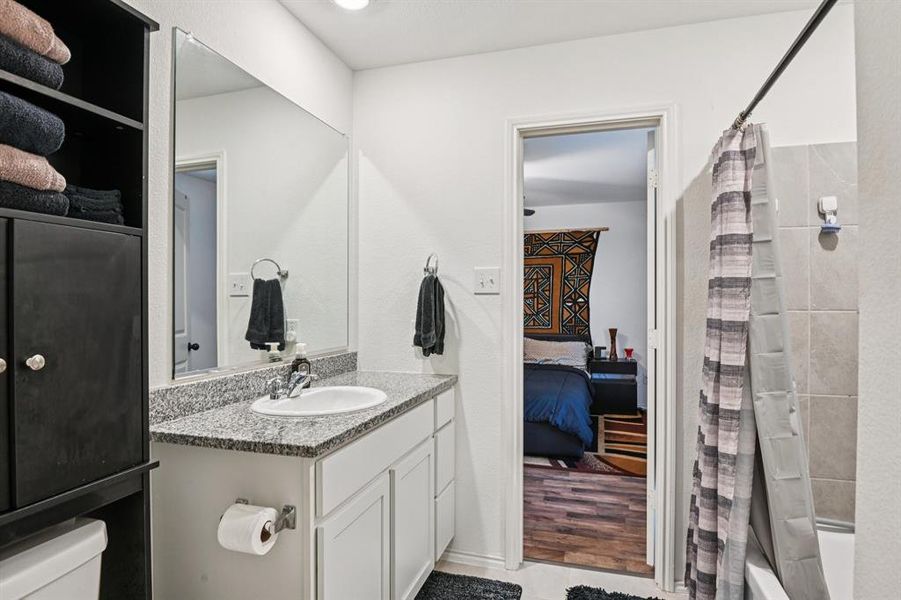 Furnished interior view inside a new home in , Crandall (Image 10).