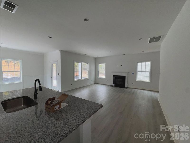 Spacious, unfurnished interior of a new home in Village at Parkside, Gastonia (Image 5). Spacious, unfurnished interior of a new home in Village at Parkside, Gastonia (Image 5).
