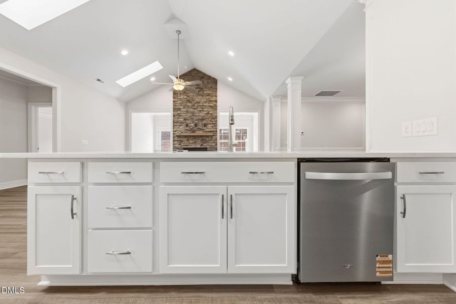 13-web-or-mls-DSC00315 13-web-or-mls-DSC00315