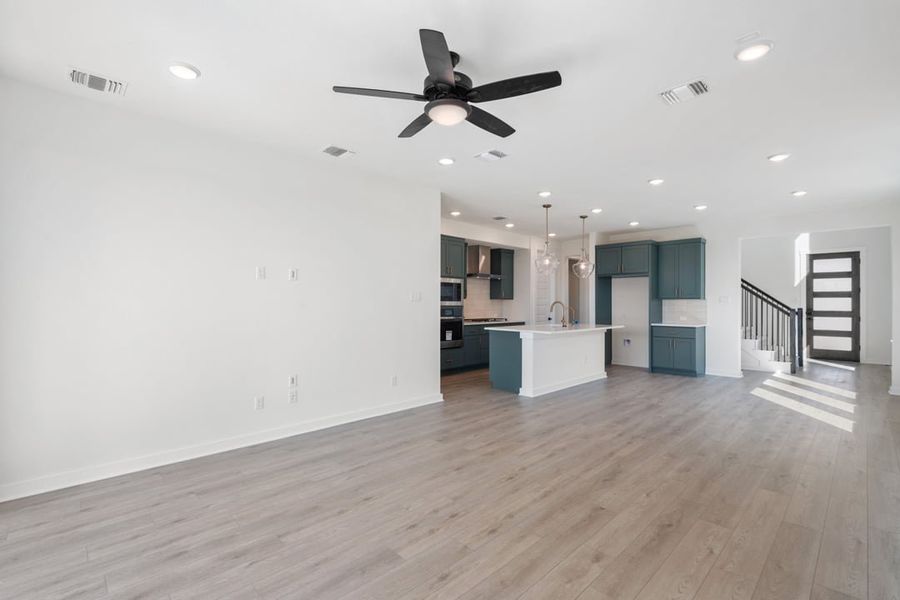 Spacious, unfurnished interior of a new home in Flora, Hutto (Image 28).
