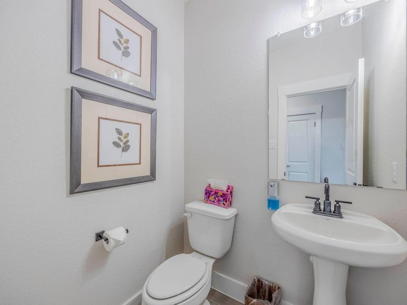 Representative furnished interior of a home built from the The Rockford C by Davidson Homes LLC in Meadow Ridge Estates, Josephine (Image 29).