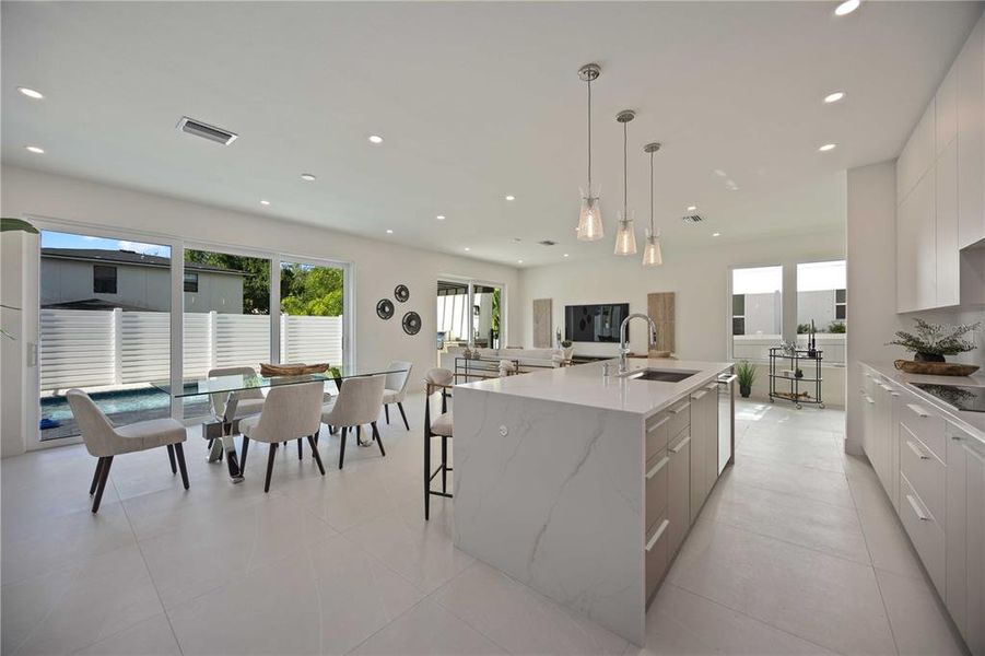 Furnished interior view inside a new home in , Sarasota (Image 10).