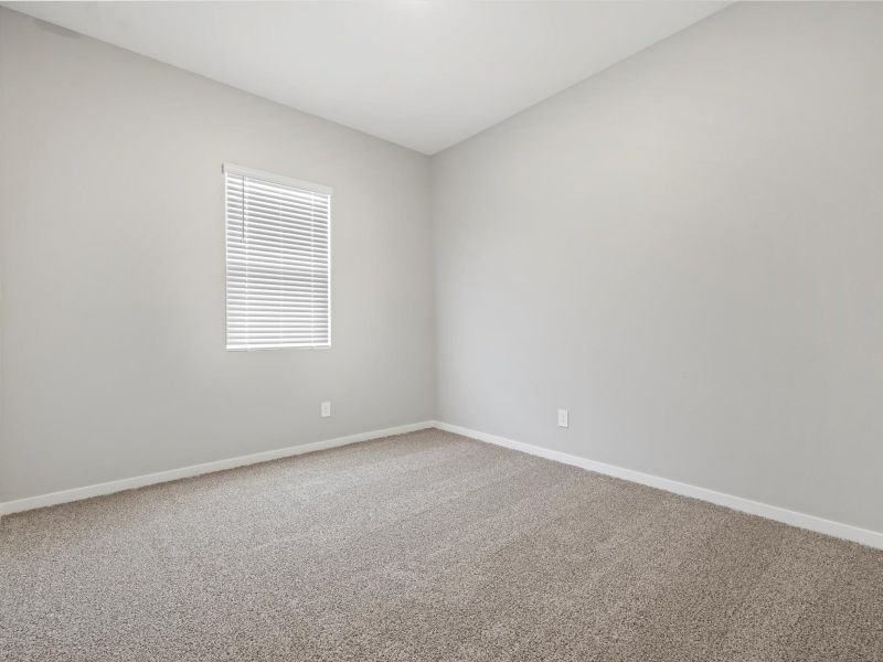 Spacious, unfurnished interior of a new home in Paloma Creek - Signature Series, Surprise (Image 12).