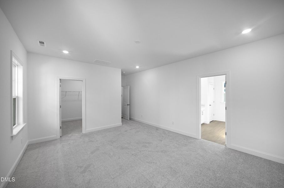 SUN_Stoneriver_Pic_Waterbury_OwnersSuite