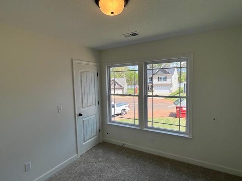 Spacious, unfurnished interior of a new home in Cleveland Meadows, Spartanburg (Image 15).