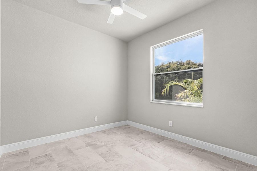 Spacious, unfurnished interior of a new home in , Labelle (Image 14).