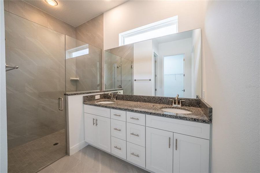 Furnished interior view inside a new home in , Ocala (Image 7).