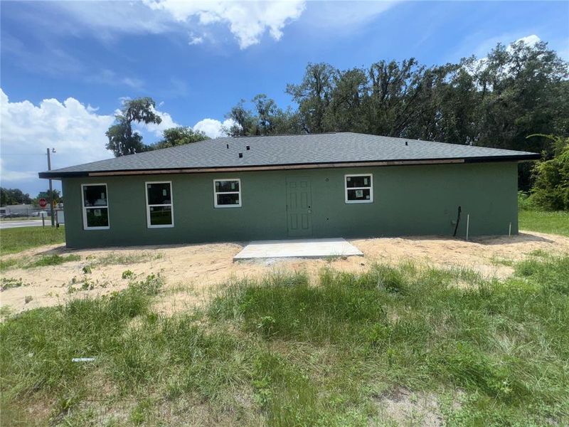Exterior details and patio area of a home in , Ocala (Image 3).