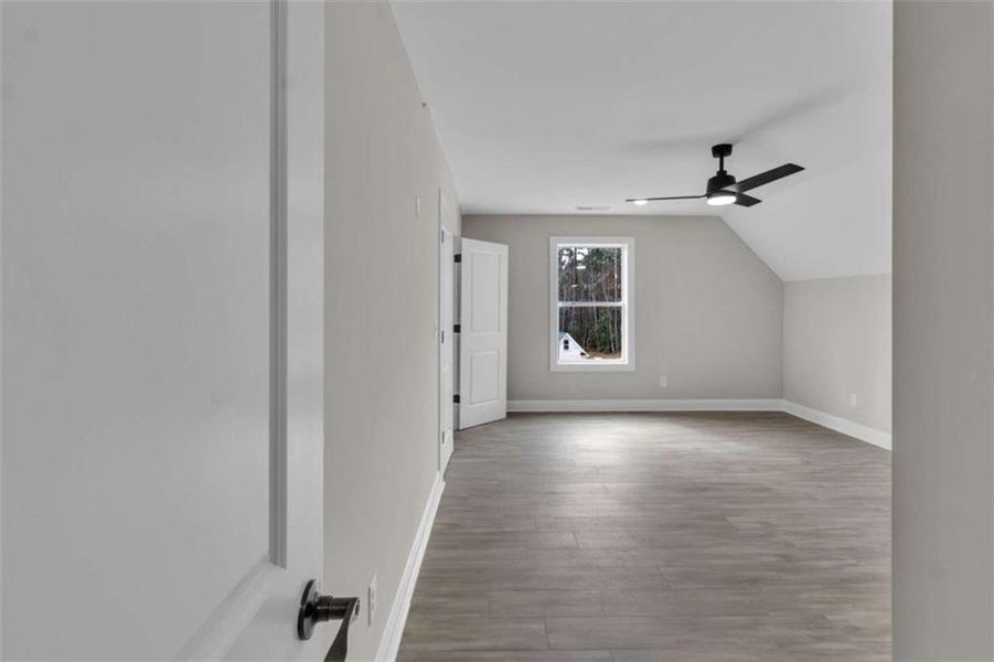 Spacious, unfurnished interior of a new home in , Jonesboro (Image 27).
