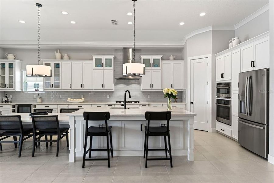 Furnished interior view inside a new home in , Venice (Image 46).