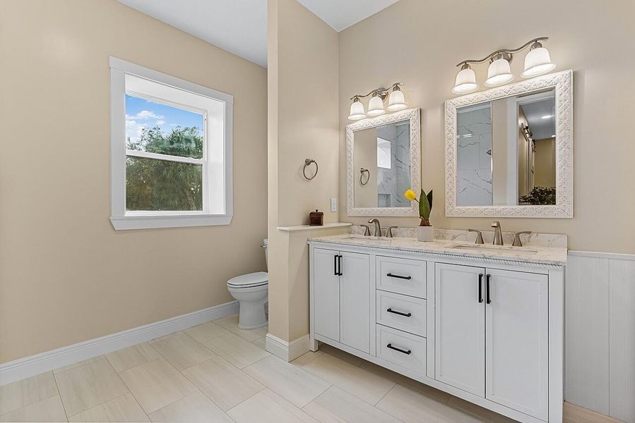 Furnished interior view inside a new home in , Vero Beach (Image 37).