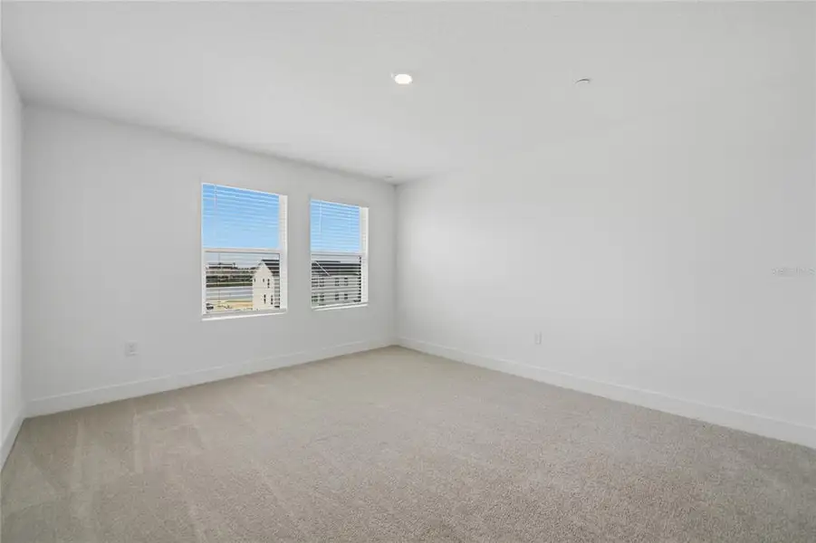 Spacious, unfurnished interior of a new home in , Winter Garden (Image 33). Spacious, unfurnished interior of a new home in , Winter Garden (Image 33).