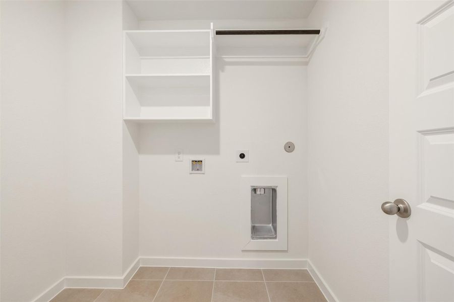 Spacious, unfurnished interior of a new home in River Ranch, Dayton (Image 17).