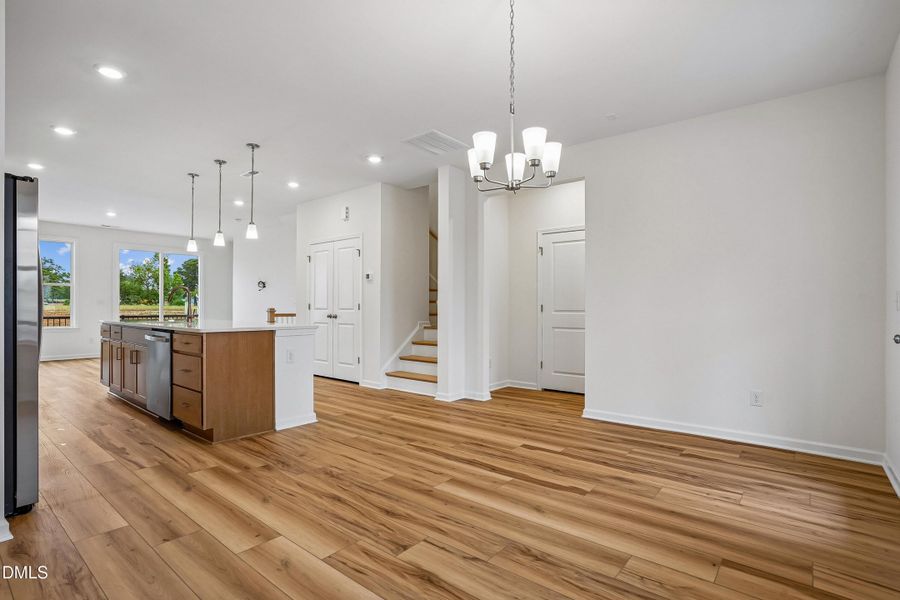 18-Dining Room