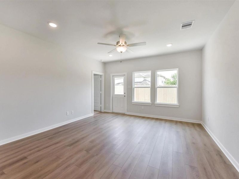Spacious, unfurnished interior of a new home in The Villages at WestPointe, Dayton (Image 15). Spacious, unfurnished interior of a new home in The Villages at WestPointe, Dayton (Image 15).