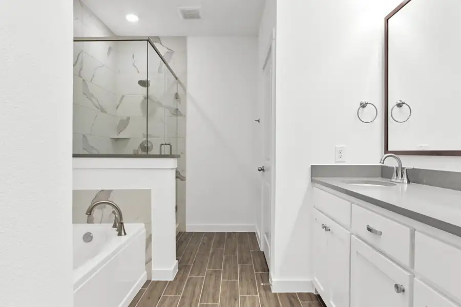 Furnished interior view inside a new home in Willow Grove Townhomes, Melissa (Image 4).