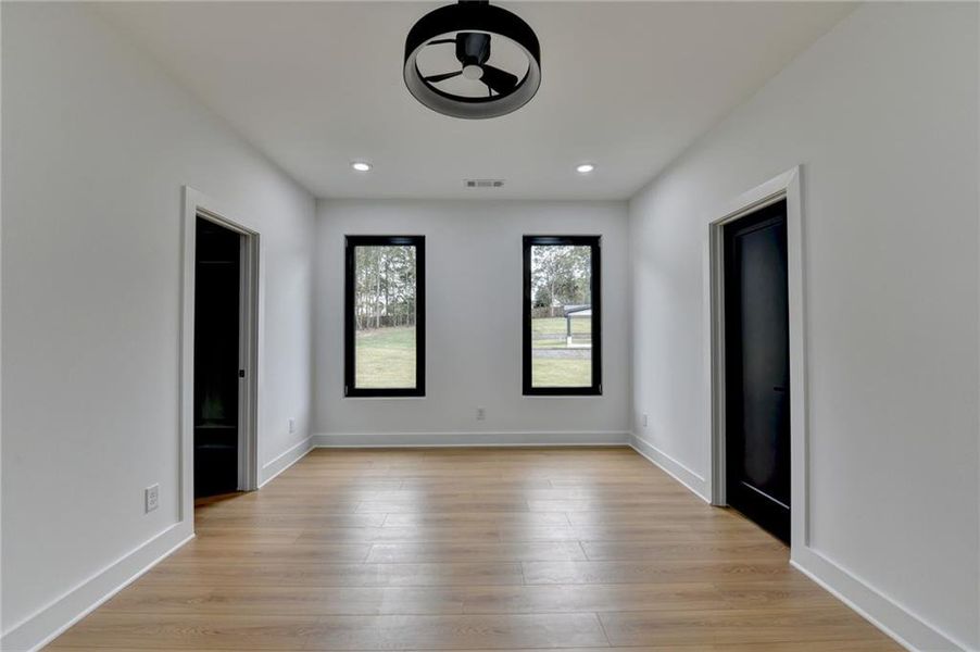 Spacious, unfurnished interior of a new home in , Auburn (Image 55). Spacious, unfurnished interior of a new home in , Auburn (Image 55).