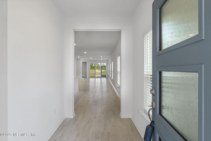 Image 78 of a home in Beacon Lake.