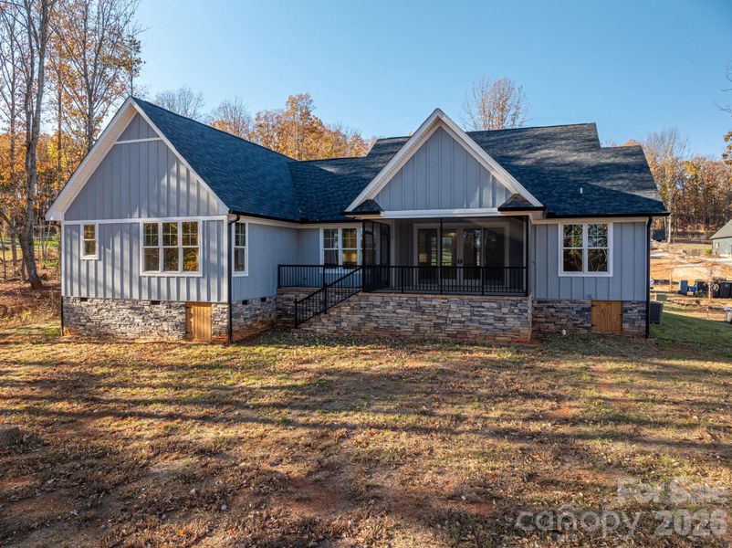 Exterior details and patio area of a home in , Lincolnton (Image 4).