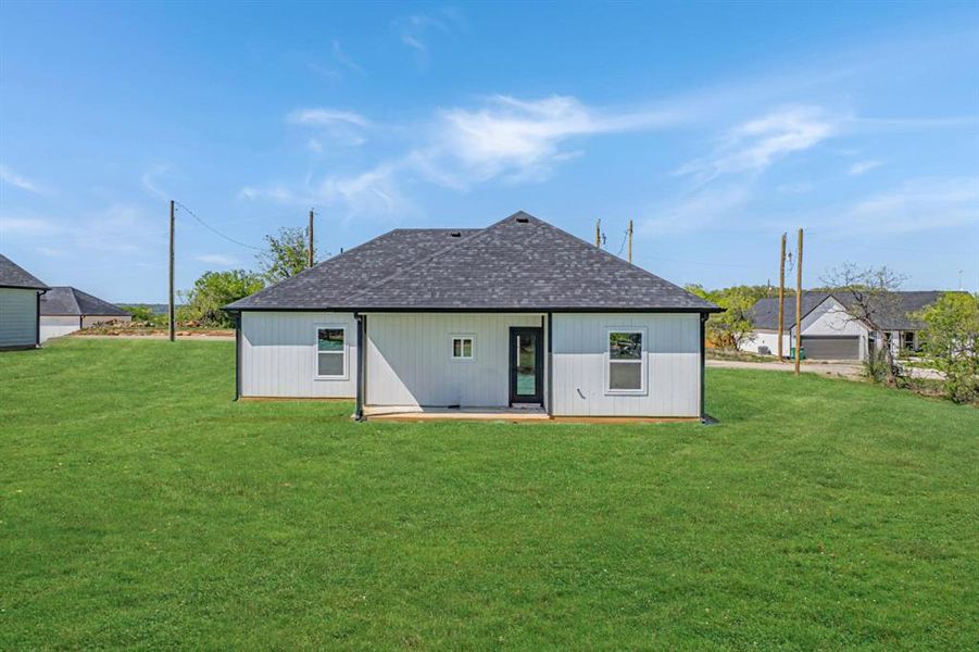 Front exterior of a new home in , Bridgeport, TX, highlighting curb appeal (Image 1). Front exterior of a new home in , Bridgeport, TX, highlighting curb appeal (Image 1).