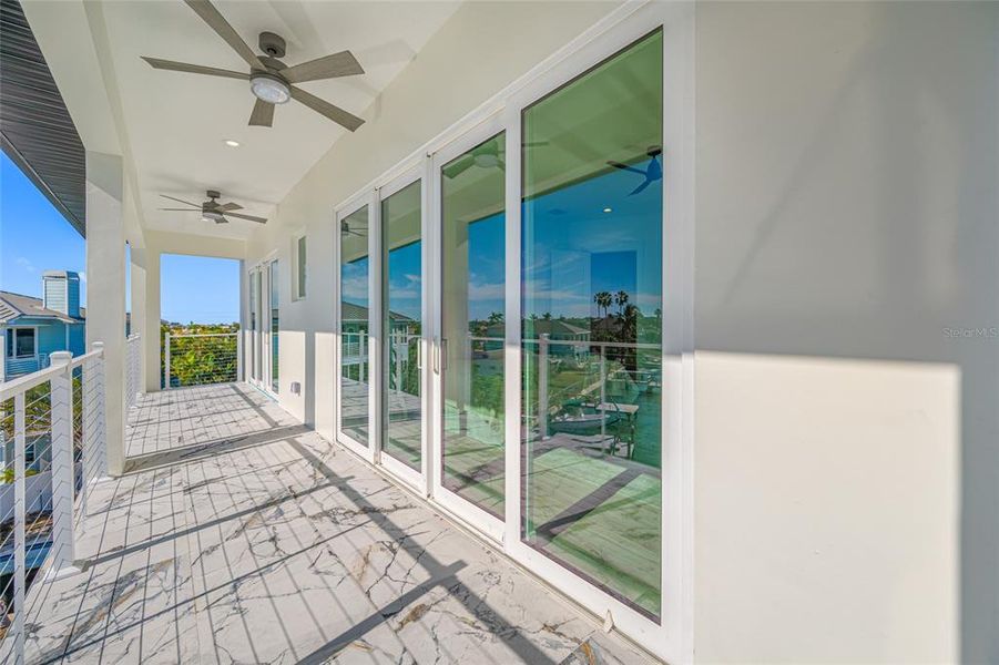Exterior details and patio area of a home in , Treasure Island (Image 27).