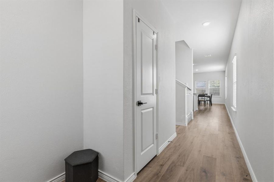 Spacious, unfurnished interior of a new home in Spiritas Ranch, Little Elm (Image 20). Spacious, unfurnished interior of a new home in Spiritas Ranch, Little Elm (Image 20).