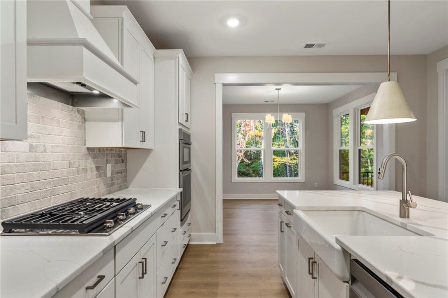 Furnished interior view inside a new home in Cross Creek Plantation, Seneca (Image 8).