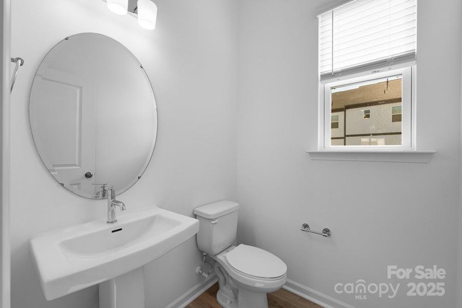 3127 Beacon Heights ~ Ready Now