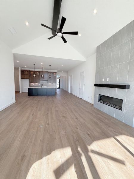 Spacious, unfurnished interior of a new home in Briarley, Montgomery (Image 24).