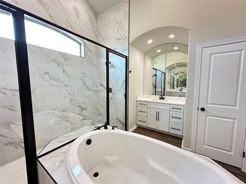 Furnished interior view inside a new home in , Lorena (Image 4).