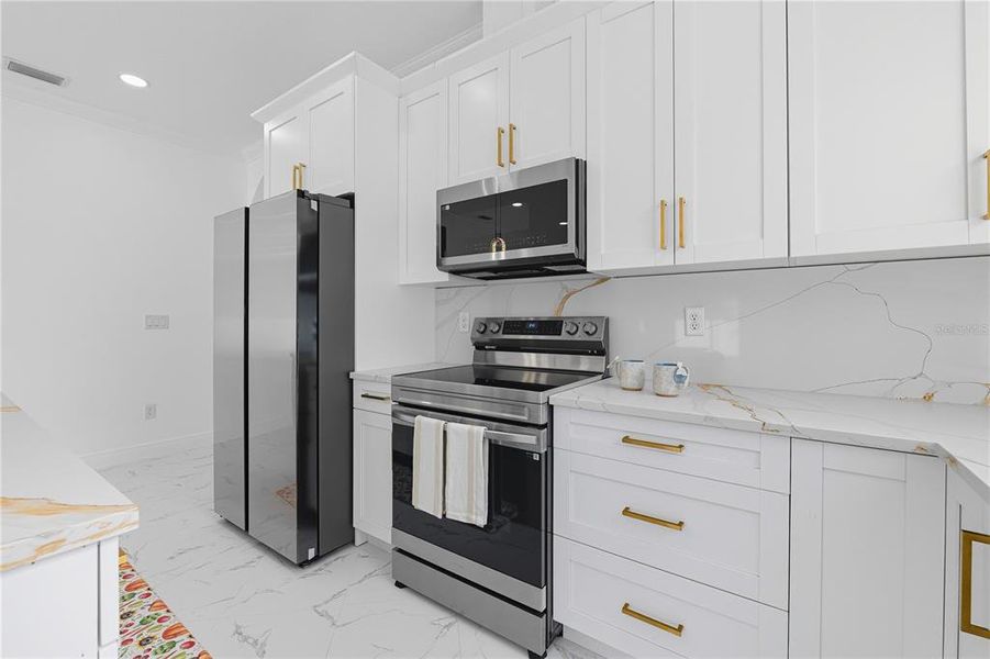 Furnished interior view inside a new home in , Tampa (Image 10). Furnished interior view inside a new home in , Tampa (Image 10).