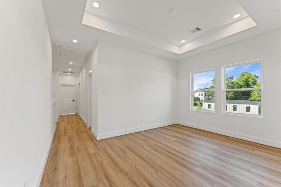 Spacious, unfurnished interior of a new home in , Houston (Image 36). Spacious, unfurnished interior of a new home in , Houston (Image 36).
