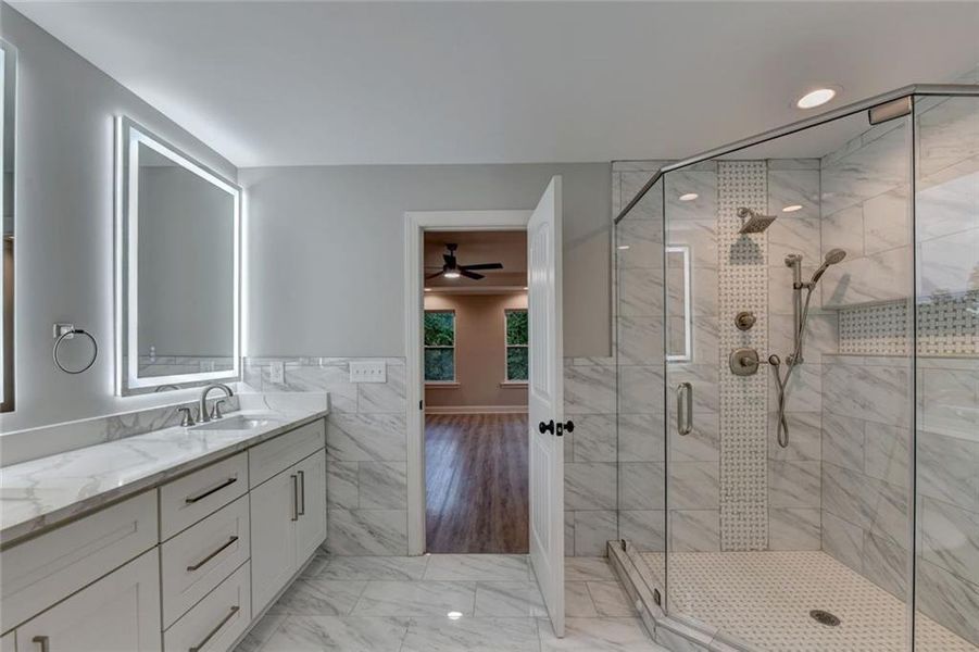 Furnished interior view inside a new home in , Lilburn (Image 9).